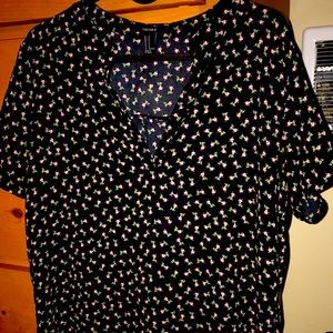 SUPER CUTE Forever 21 Blouse!